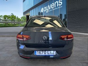 Volkswagen Passat Business 2.0 Tdi 90kw (122cv) Dsg - Foto 6