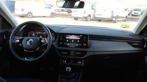 Skoda Scala 1.0 Tsi 70 Kw (95 Cv) Selection - Foto 9