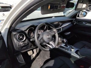 Alfa Romeo Stelvio 2.2 Diésel 140kw (190cv) Sprint Rwd - Foto 8