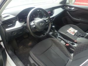 Skoda Kamiq 1.0 Tsi 81kw (110cv) Dsg Ambition - Foto 6