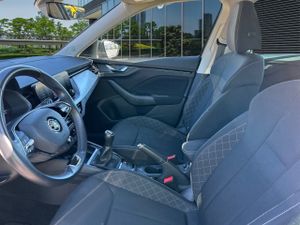 Skoda Kamiq 1.0 Tsi 81kw (110cv) Ambition - Foto 8