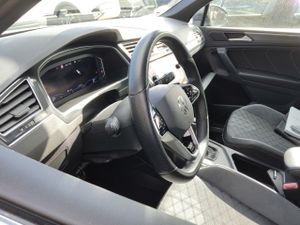 Volkswagen Tiguan R-line 2.0 Tdi 110kw (150cv) Dsg - Foto 8