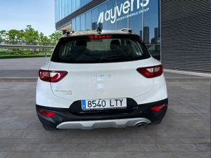 Kia Stonic 1.0 T-gdi 88kw (120cv) Mhev Imt Drive - Foto 6