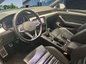 Volkswagen Passat R-line 2.0 Tdi 110kw (150cv) - Foto 8