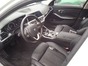 Bmw Series 3 318d Auto. - Foto 8