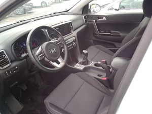 Kia Sportage 1.6 Mhev Black Edition 100kw (136cv) 4x2 - Foto 8