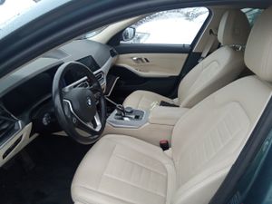 Bmw Series 3 320d Auto.touring - Foto 8