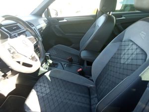 Volkswagen Tiguan R-line 2.0 Tdi 110kw (150cv) Dsg - Foto 8