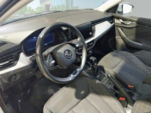 Skoda Kamiq 1.0 Tsi 81kw (110cv) Dsg Ambition - Foto 8