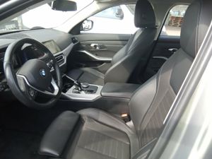 Bmw Series 3 318d Auto. - Foto 8