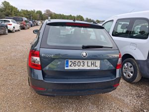 Skoda Octavia Combi 1.6 Tdi Cr 85kw (115cv) Ambition - Foto 6