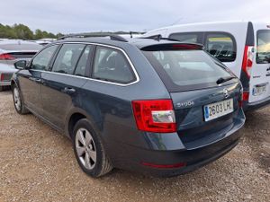 Skoda Octavia Combi 1.6 Tdi Cr 85kw (115cv) Ambition - Foto 7