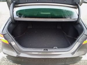 Toyota Camry 2.5 220h Luxury - Foto 8