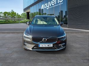 Volvo Xc60 2.0 T6 Awd Recharge Plus Bright Auto - Foto 3