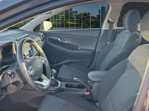 Hyundai I30 1.6 Crdi 85kw (116cv) Klass Lrr - Foto 8