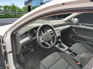 Volkswagen Passat Executive 2.0 Tdi 110kw (150cv) Dsg - Foto 8