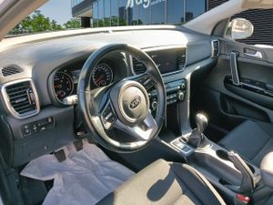 Kia Sportage 1.6 Mhev Black Edition 100kw (136cv) 4x2 - Foto 8