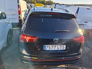 Volkswagen Tiguan R-line 2.0 Tdi 110kw (150cv) Dsg - Foto 6