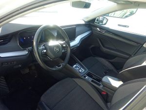 Skoda Octavia Combi 2.0 Tdi 110kw(150cv) Dsg Ambition - Foto 8