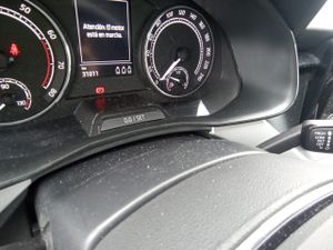 Skoda Kamiq 1.0 Tsi 85kw (115cv) Selection - Foto 9