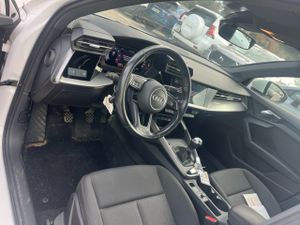 Audi A3 Sportback 30 Tdi 85kw (116cv) - Foto 8