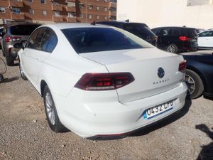 Volkswagen Passat Business 2.0 Tdi 110kw (150cv) - Foto 3