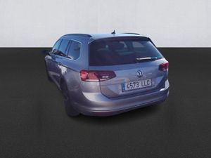 Volkswagen Passat Variant Executive 2.0 Tdi 110kw (150cv) - Foto 7