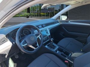 Volkswagen Passat Business 2.0 Tdi 110kw (150cv) - Foto 8