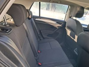 Volkswagen Golf Last Edition 1.6 Tdi 85kw (115cv) - Foto 9