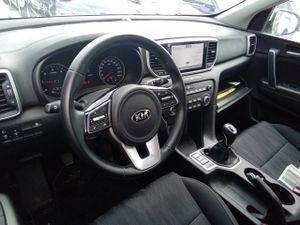 Kia Sportage 1.6 Mhev Business 100kw (136cv) 4x4 - Foto 8