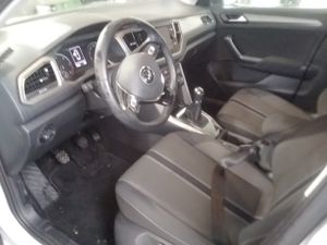 Volkswagen T-roc Advance 2.0 Tdi 85kw (115cv) - Foto 8