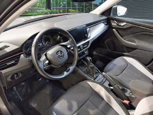 Skoda Kamiq 1.5 Tsi 110kw (150cv) Dsg Style - Foto 8