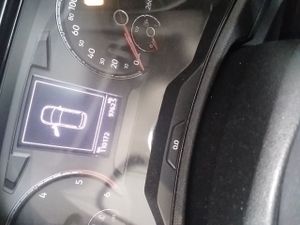 Volkswagen T-roc Edition 2.0 Tdi 85kw (115cv) - Foto 9