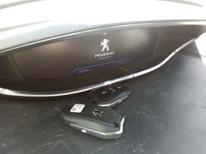 Peugeot 3008 1.5 Bluehdi 96kw S&s Allure Pack Eat8 - Foto 9