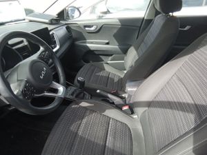 Kia Stonic 1.0 T-gdi 88kw (120cv) Mhev Imt Drive - Foto 8