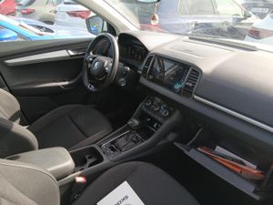 Skoda Karoq 2.0 Tdi 110kw (150cv) Dsg 4x4 Ambition - Foto 6