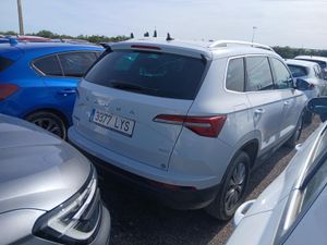 Skoda Karoq 2.0 Tdi 110kw (150cv) Dsg 4x4 Ambition - Foto 4
