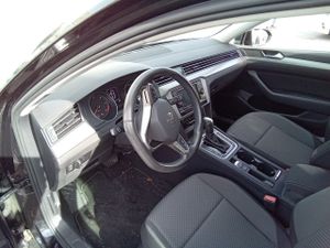 Volkswagen Passat Variant Business 2.0 Tdi 90kw (122cv) Ds - Foto 8