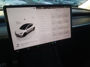 Tesla Model Y Performance 4wd - Foto 9