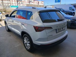 Skoda Karoq 2.0 Tdi 110kw (150cv) Dsg 4x4 Ambition - Foto 3