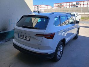 Skoda Karoq 2.0 Tdi 110kw (150cv) Dsg 4x4 Ambition - Foto 4