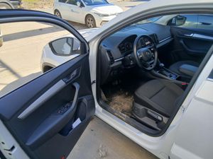 Skoda Karoq 2.0 Tdi 110kw (150cv) Dsg 4x4 Ambition - Foto 6