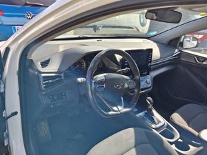 Hyundai Ioniq 1.6 Gdi Hev Klass Dct - Foto 8