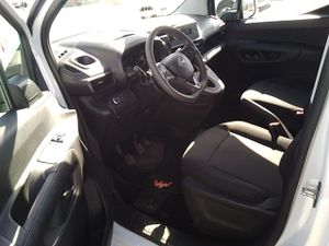 Opel Combo Cargo L 650kg Diesel 1.5 100hp S&s Mt E6 - Foto 8