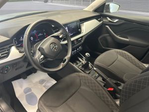 Skoda Kamiq 1.0 Tsi 81kw (110cv) Emotion - Foto 8