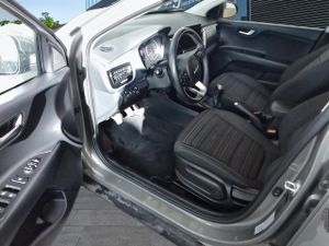 Kia Stonic 1.0 T-gdi 88kw (120cv) Mhev Imt Drive - Foto 8