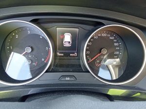 Volkswagen Tiguan Life 2.0 Tdi 90kw (122cv) - Foto 9