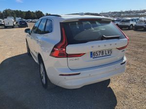 Volvo Xc60 2.0 B4 D Awd Momentum Pro Auto - Foto 7