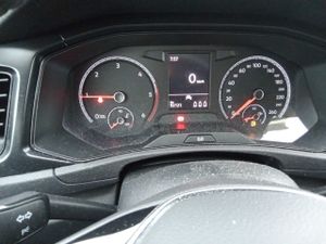 Volkswagen T-roc Edition 2.0 Tdi 85kw (115cv) - Foto 9