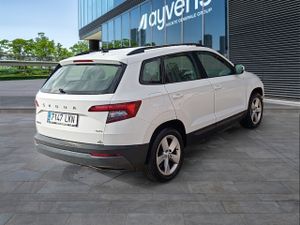 Skoda Karoq 2.0 Tdi 110kw (150cv) Dsg 4x4 Ambition - Foto 5